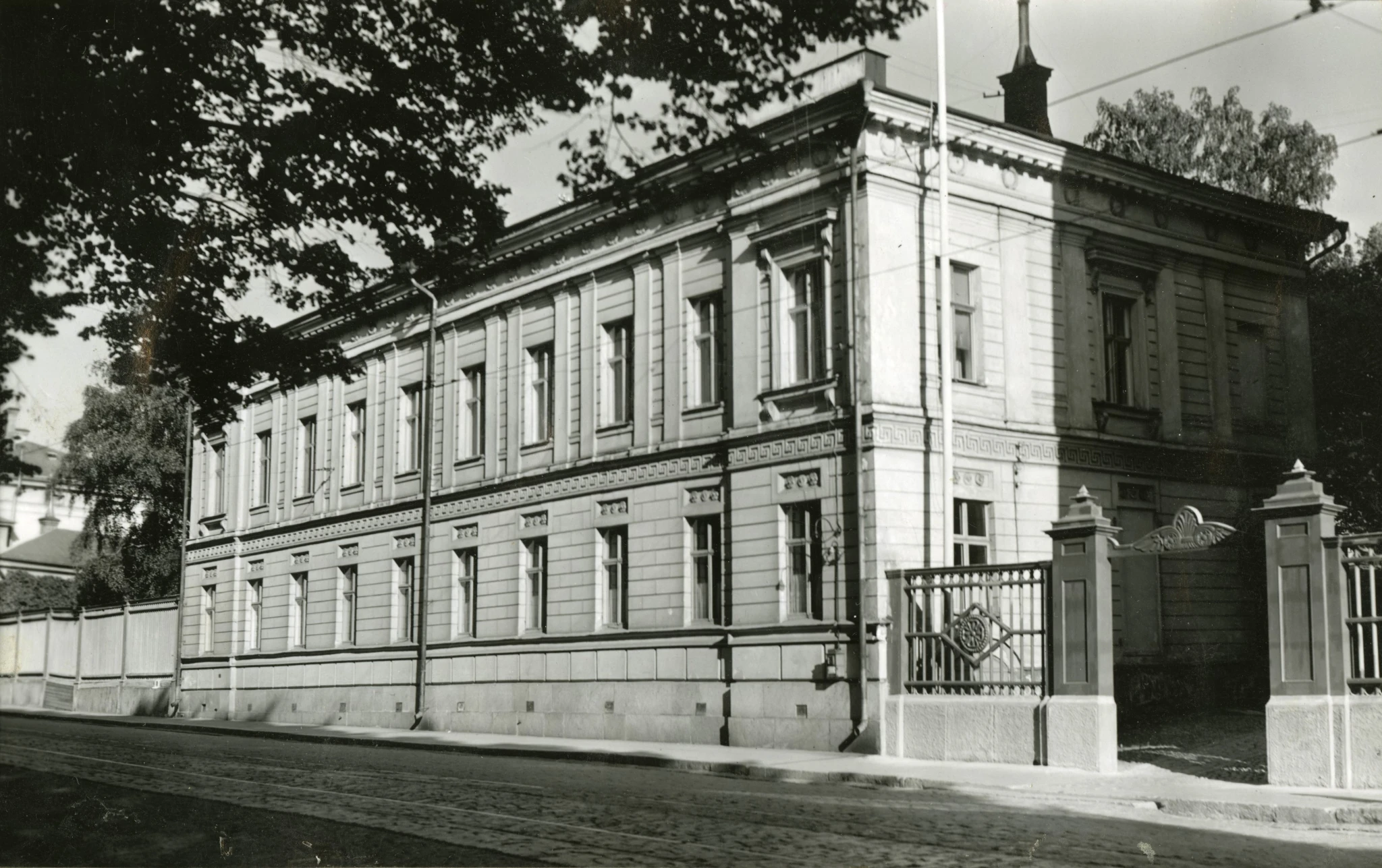 The façade of Hämeenkatu 30. Picture: Åbo Akademi University Picture Collection.