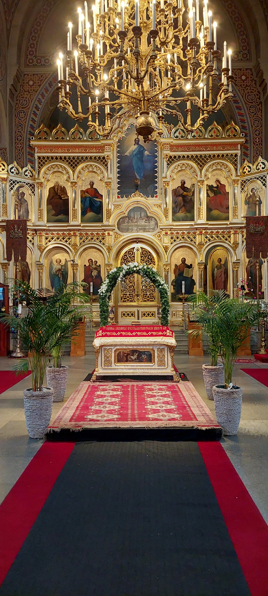 The epitaphios on Good Friday